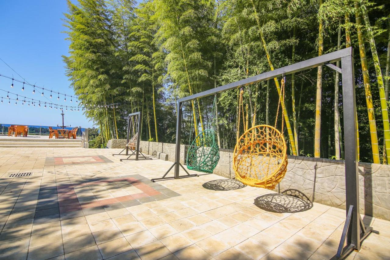 Мини - Гостиница "Любимый Дом" Tsikhisdziri Exterior foto
